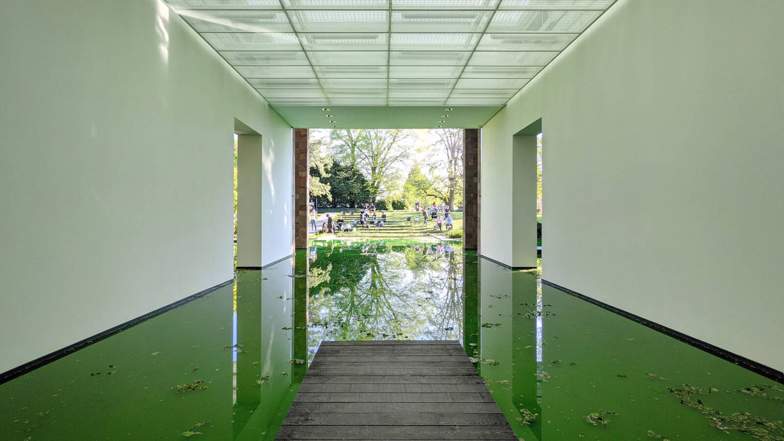 olafur-eliasson-fondation-beyeler-1600x900.jpg